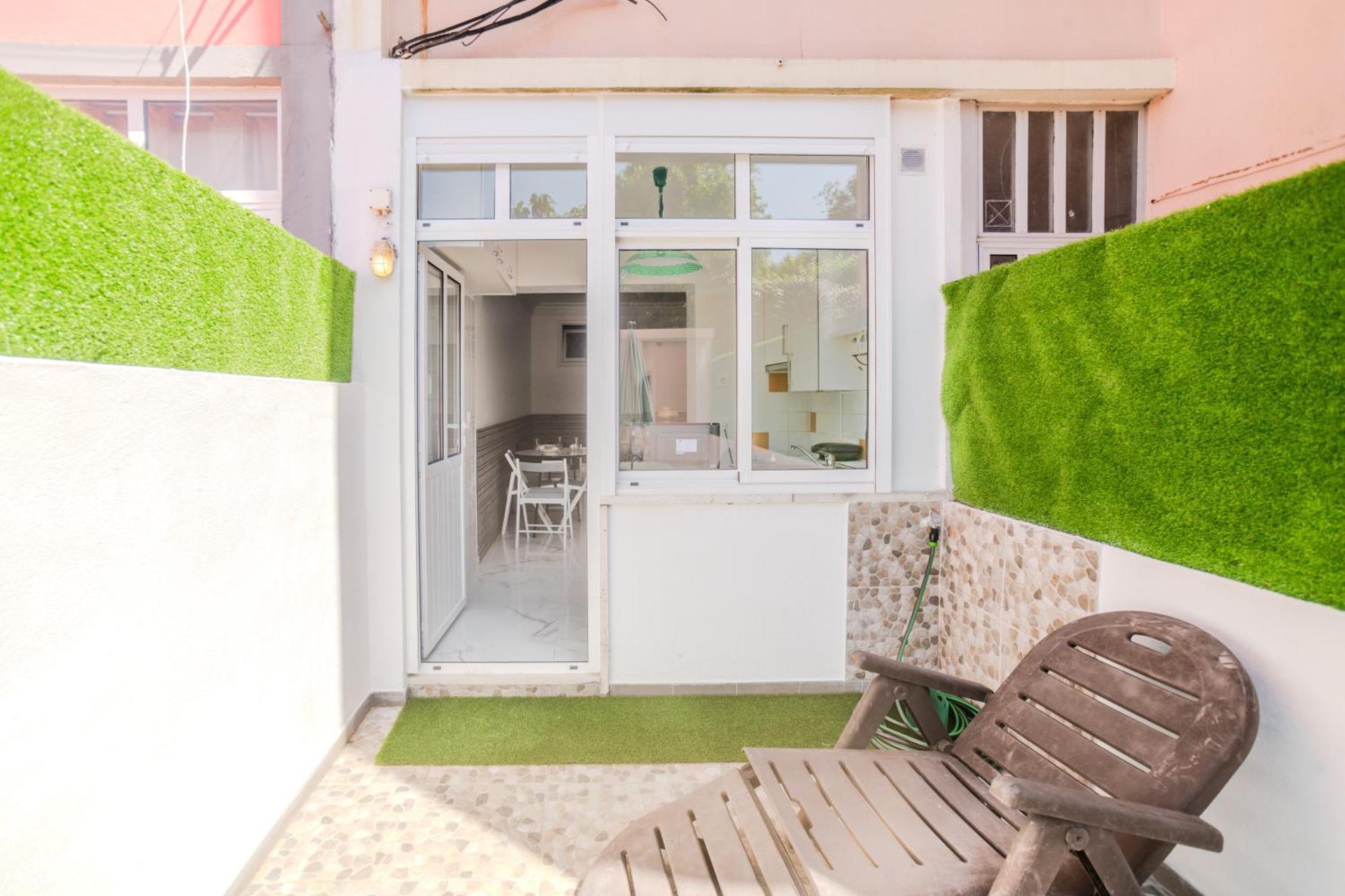 Terrace & Barbecue Apartment In Alameda Downtown Лиссабон Экстерьер фото